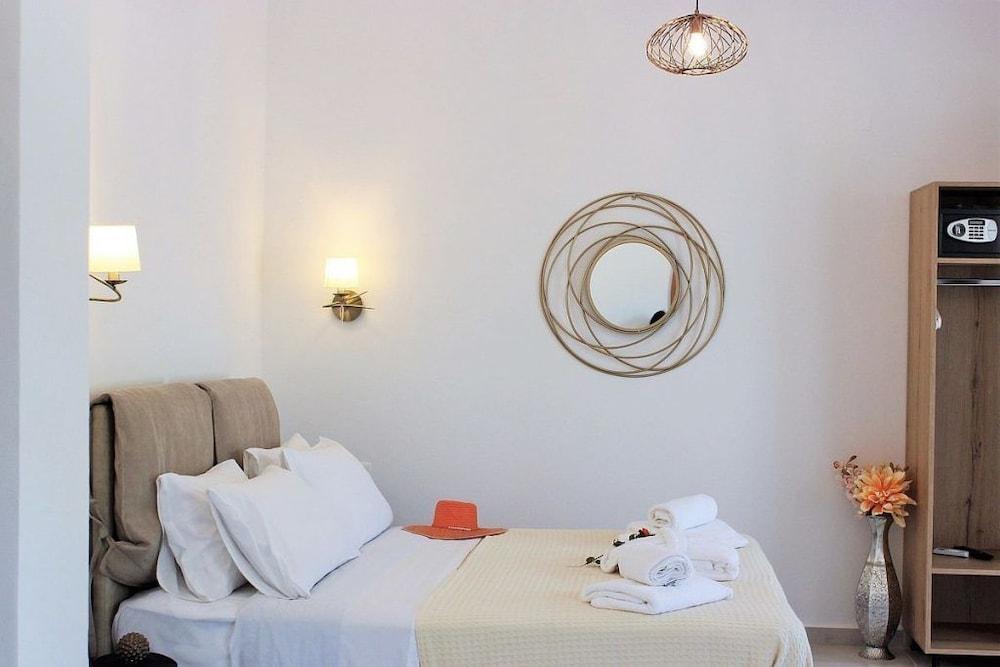 Deluxe Suites La Canea Esterno foto