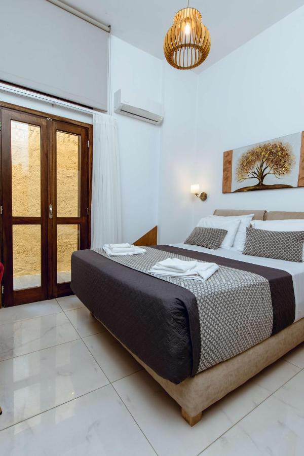 Deluxe Suites La Canea Esterno foto